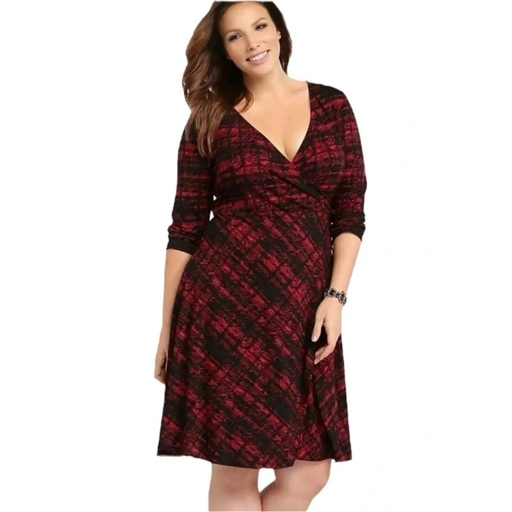 Torrid Abstract Plaid Faux Wrap Midi Dress Size 2